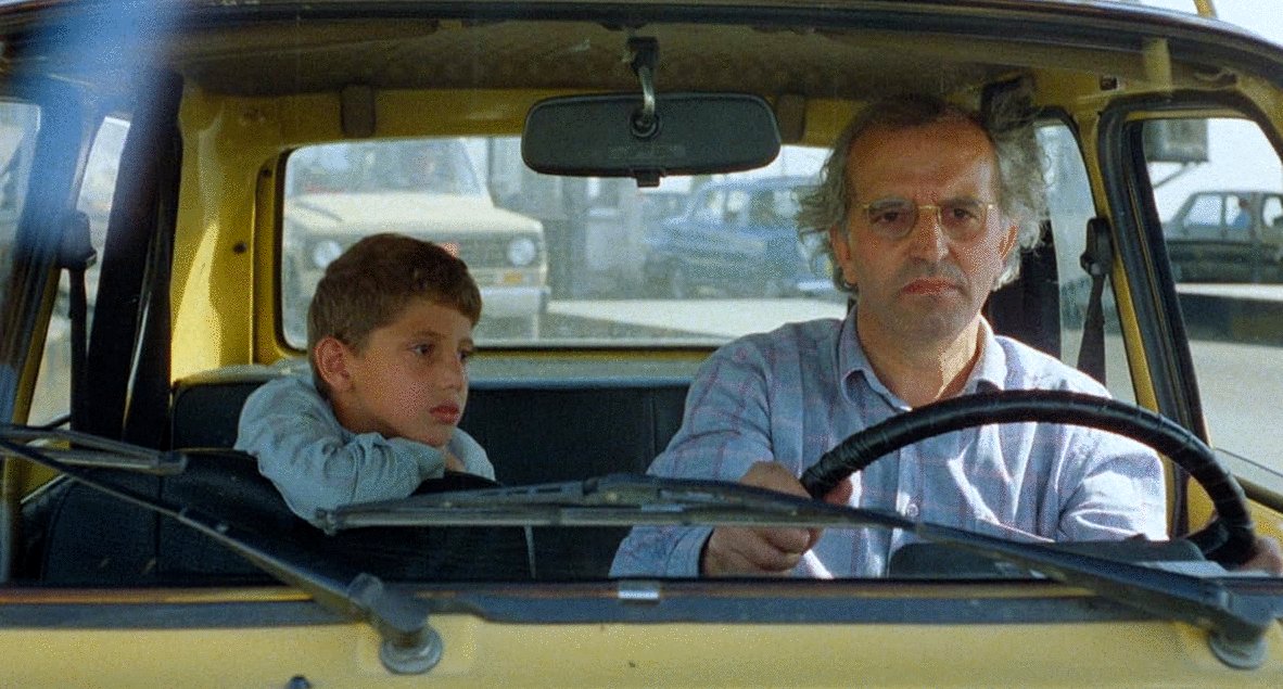 Photo from the movie Zendegi va digar hich [1992]