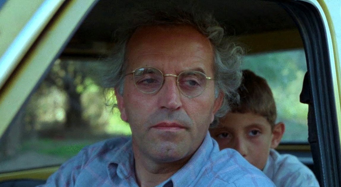 Photo from the movie Zendegi va digar hich [1992]