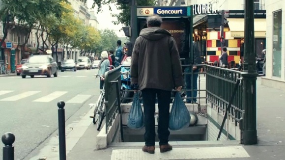 Photo from the movie In the Courtyard