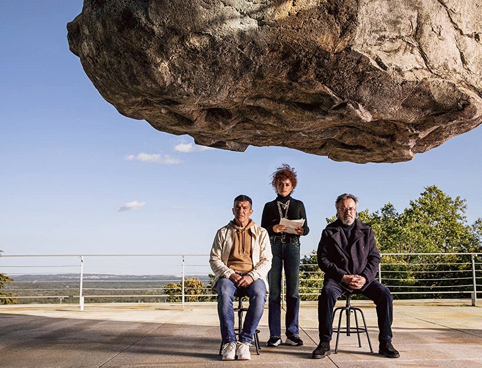 Photo from the movie Official Competition