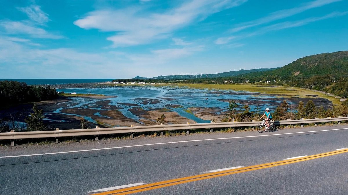 Photo from the movie Les aventuriers voyageurs: Ma Gaspesie et ses trésors cachés [2023]