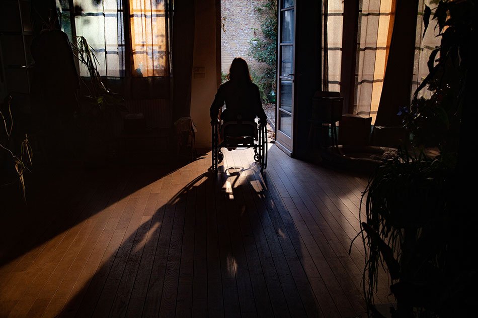 Photo from the movie The Advent Calendar [2021]