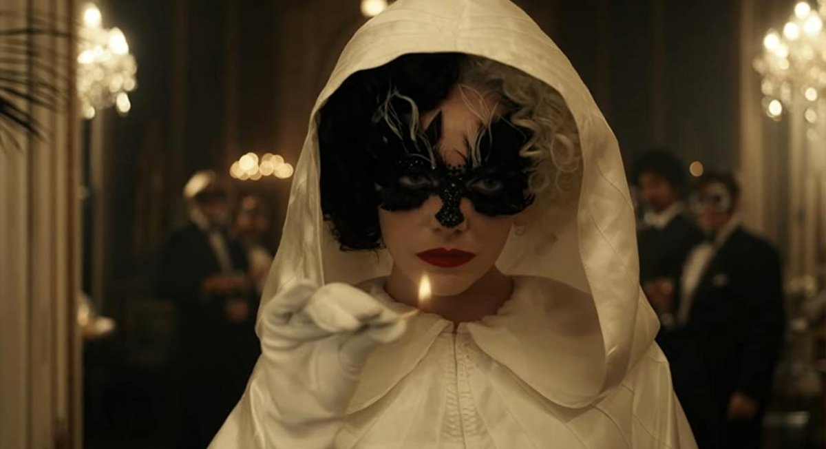 Photo from the movie Cruella [2021]