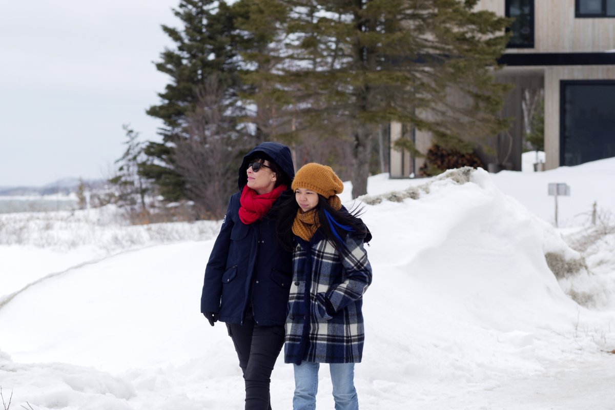 Photo from the movie 14 Days 12 Nights