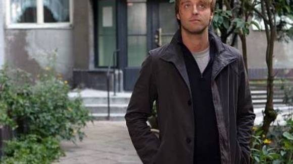 Photo from the movie Expecting Love