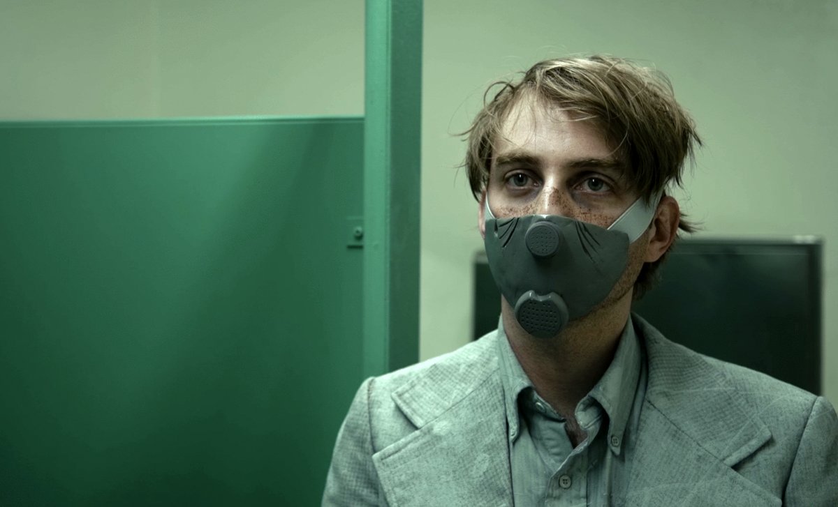 Photo from the movie Man Under Table [2021]