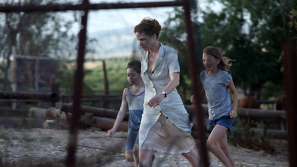 Photo from the movie The Slut [2011]