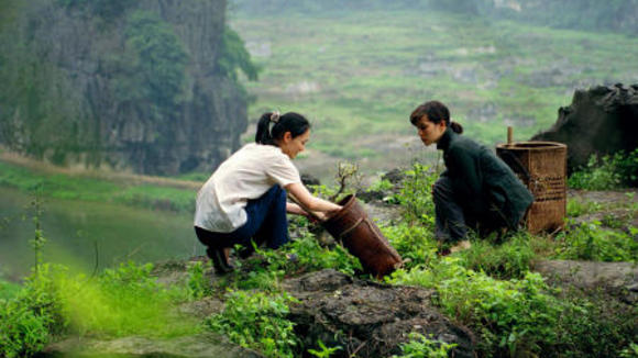 Photo from the movie The Chinese Botanist's Daughters [2006]