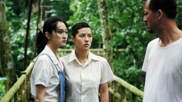 Photo from the movie The Chinese Botanist's Daughters [2006]