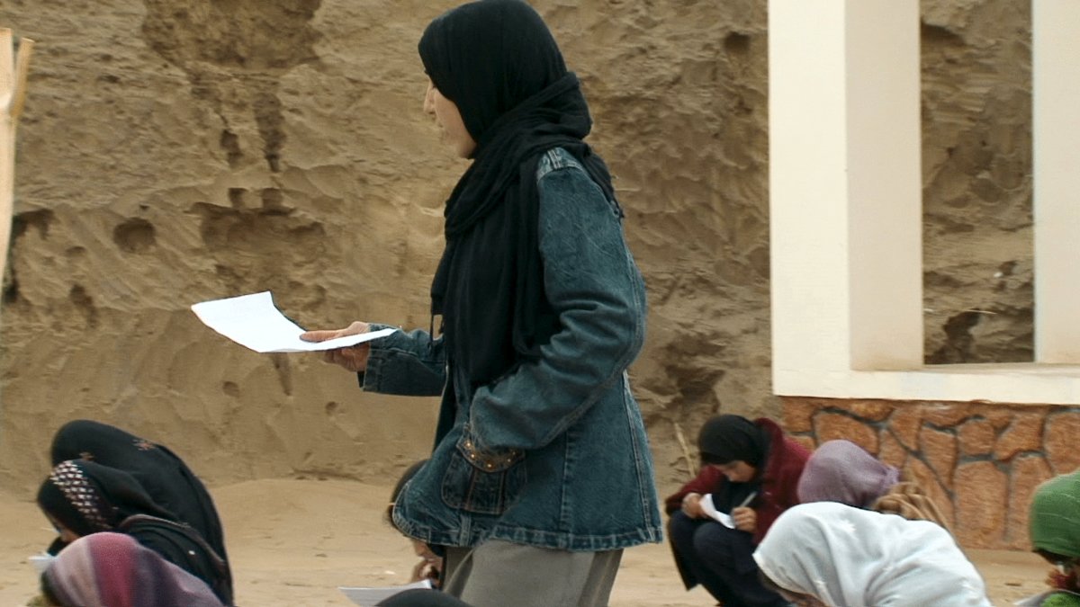 Photo from the movie Parlika [2016]