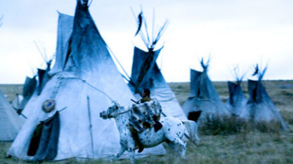 Photo du film Enterre mon coeur à Wounded Knee