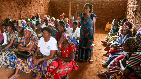 Photo from the movie The Man Who Mends Women: The Wrath of Hippocrates [2015]