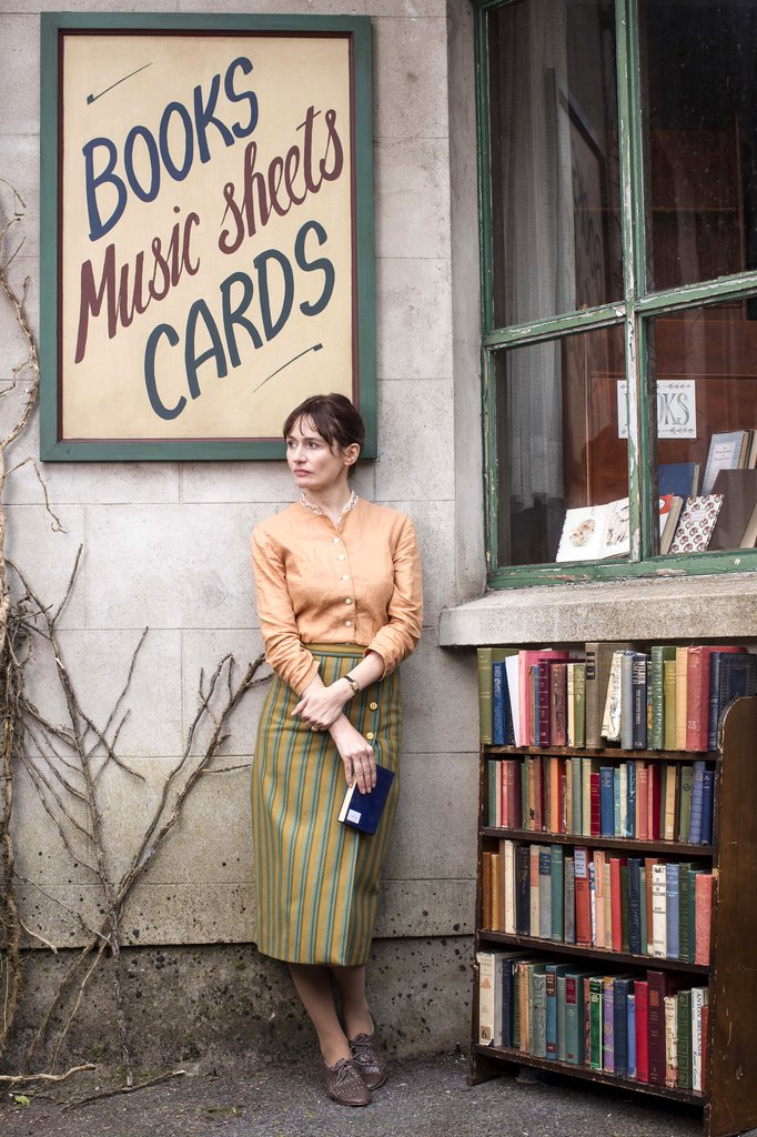 Photo from the movie The Bookshop