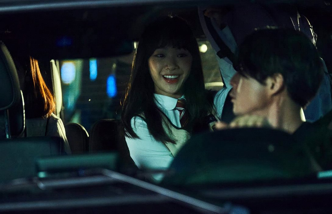 Photo from the movie Jugeodo Doeneun Ai [2022]
