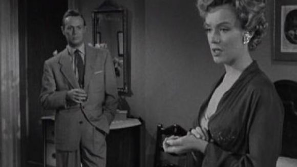 Photo from the movie Don't Bother to Knock