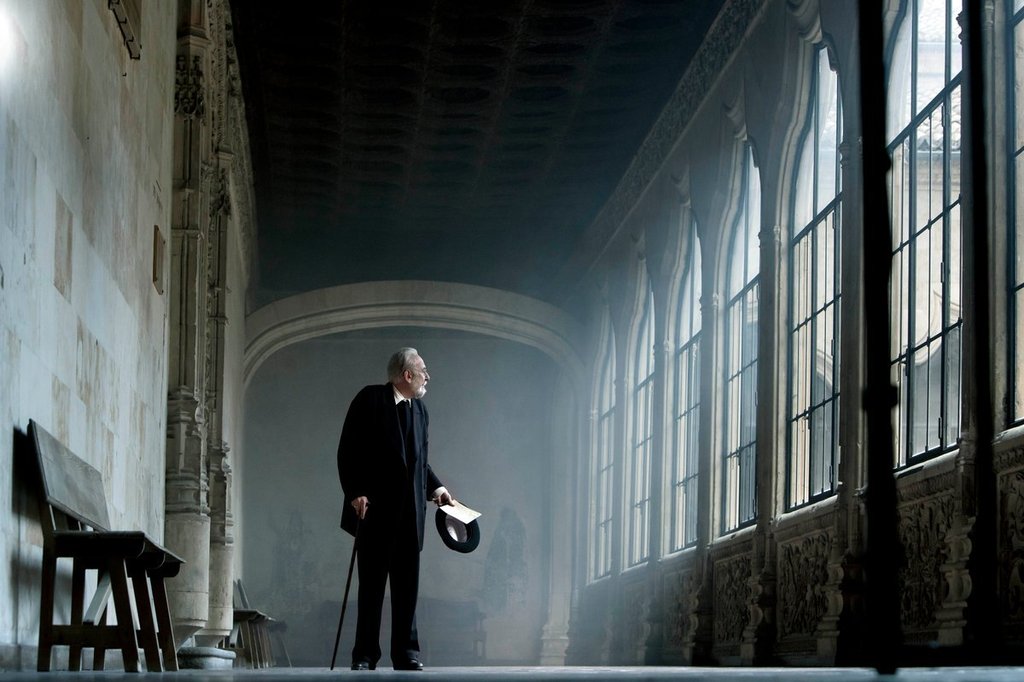 Photo du film While at War