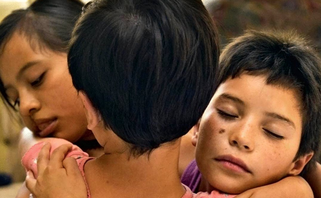 Photo from the movie Noche de fuego