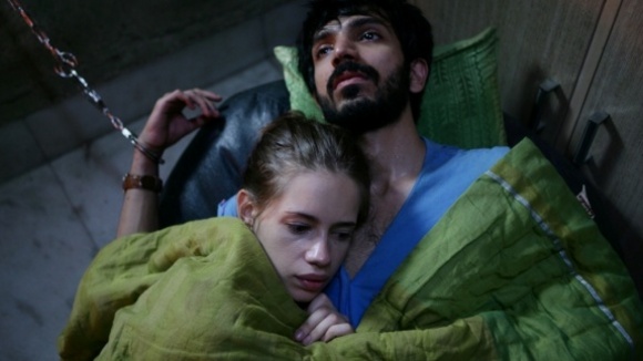 Photo du film That Girl in Yellow Boots