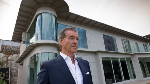 Photo from the movie I.T.