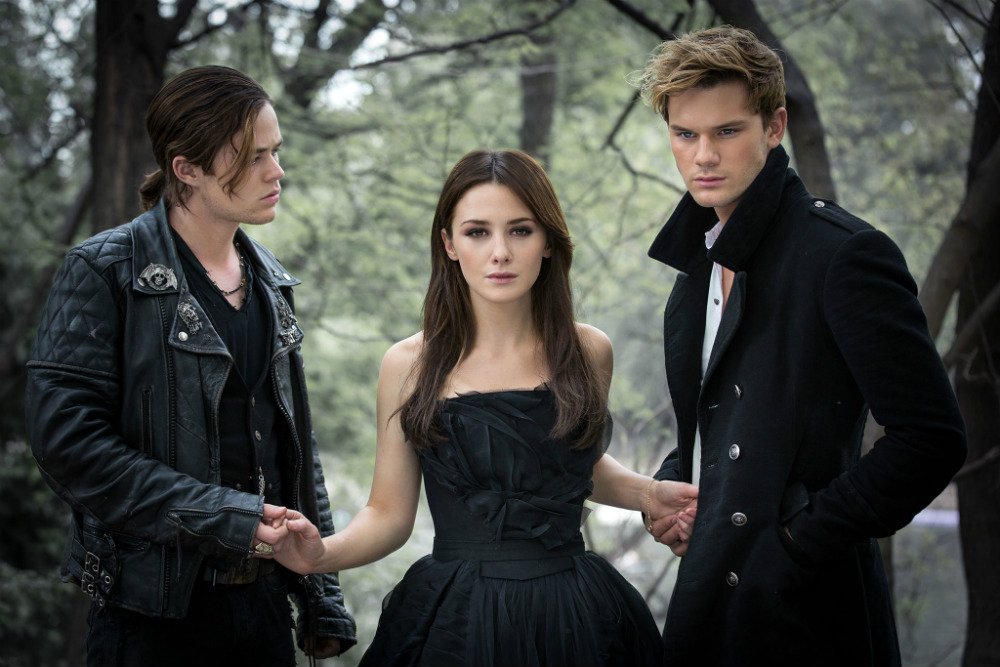 Photo from the movie Fallen [2016]