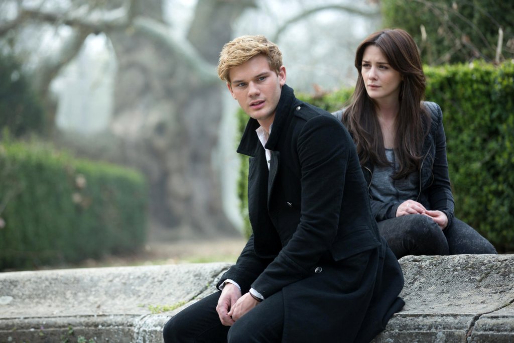 Photo from the movie Fallen [2016]