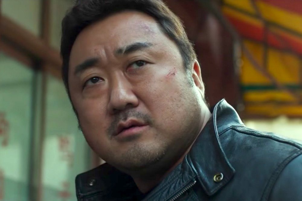 Photo from the movie The Outlaws [2017]