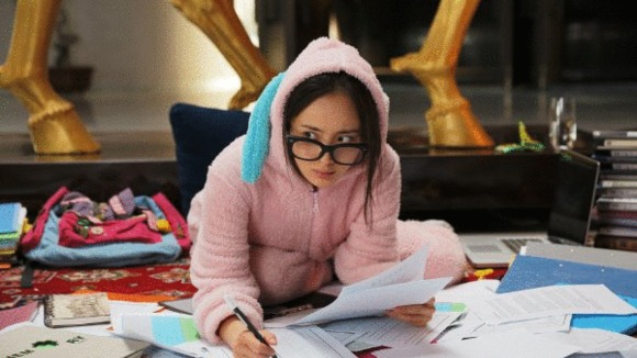 Photo from the movie The BreakUp Guru [2014]