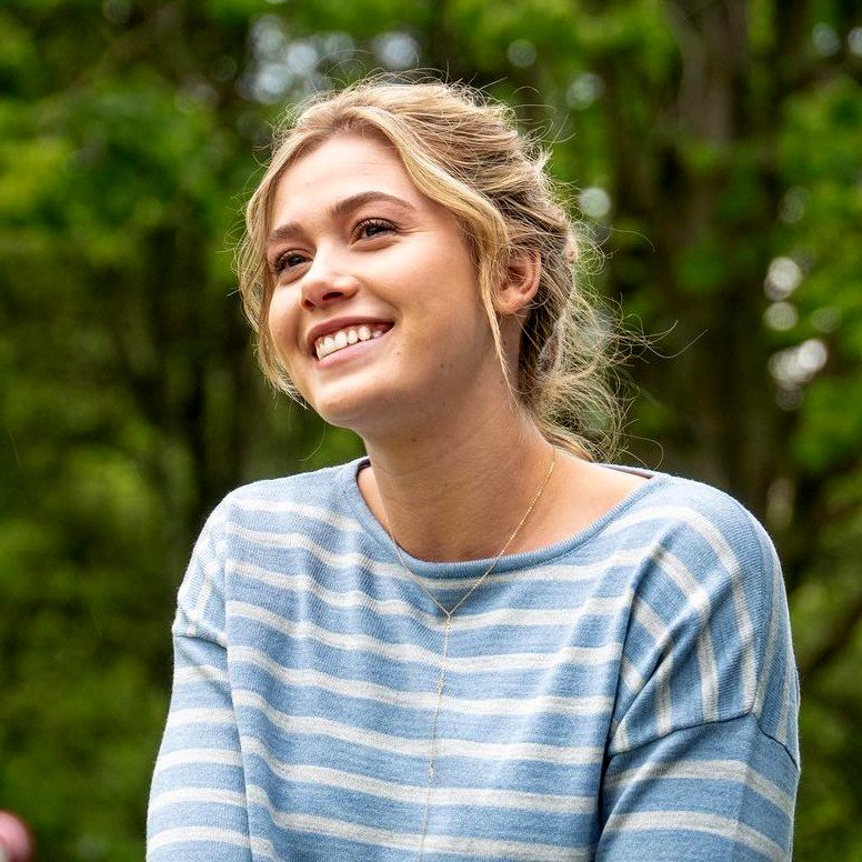 Photo from the movie Finding You