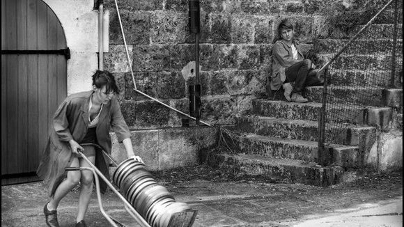 Photo du film In the Shadow of Women