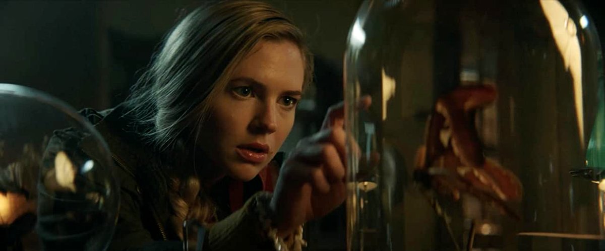 Photo du film The Mortuary Collection