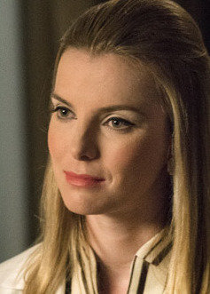 Betty Gilpin