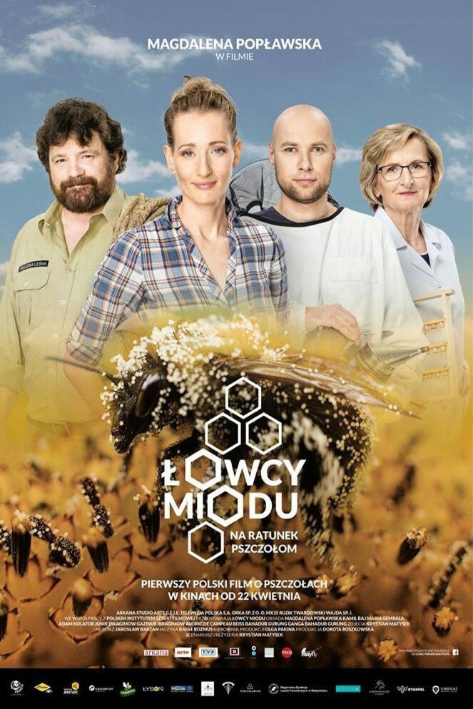 Polish poster of the movie Honey Hunters