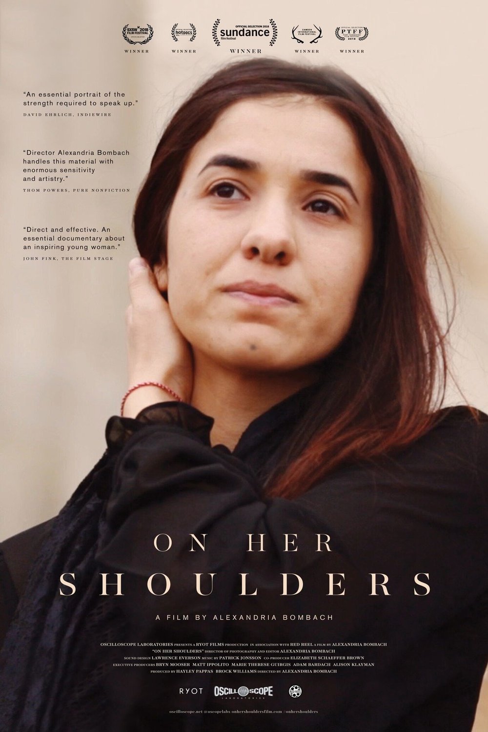 L'affiche du film On Her Shoulders