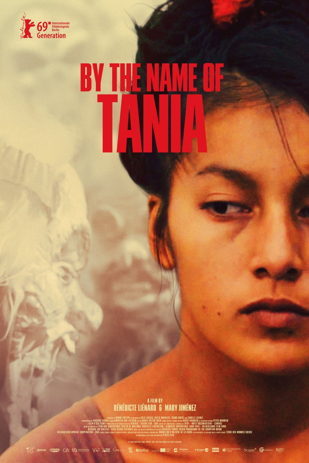 L'affiche originale du film By the Name of Tania en espagnol