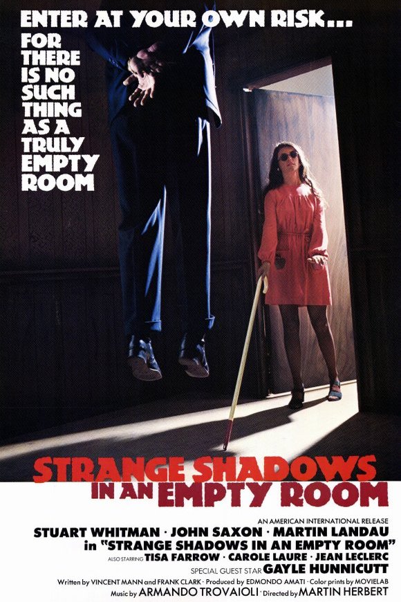 L'affiche du film Strange Shadows in an Empty Room