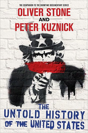 L'affiche du film The Untold History of the United States