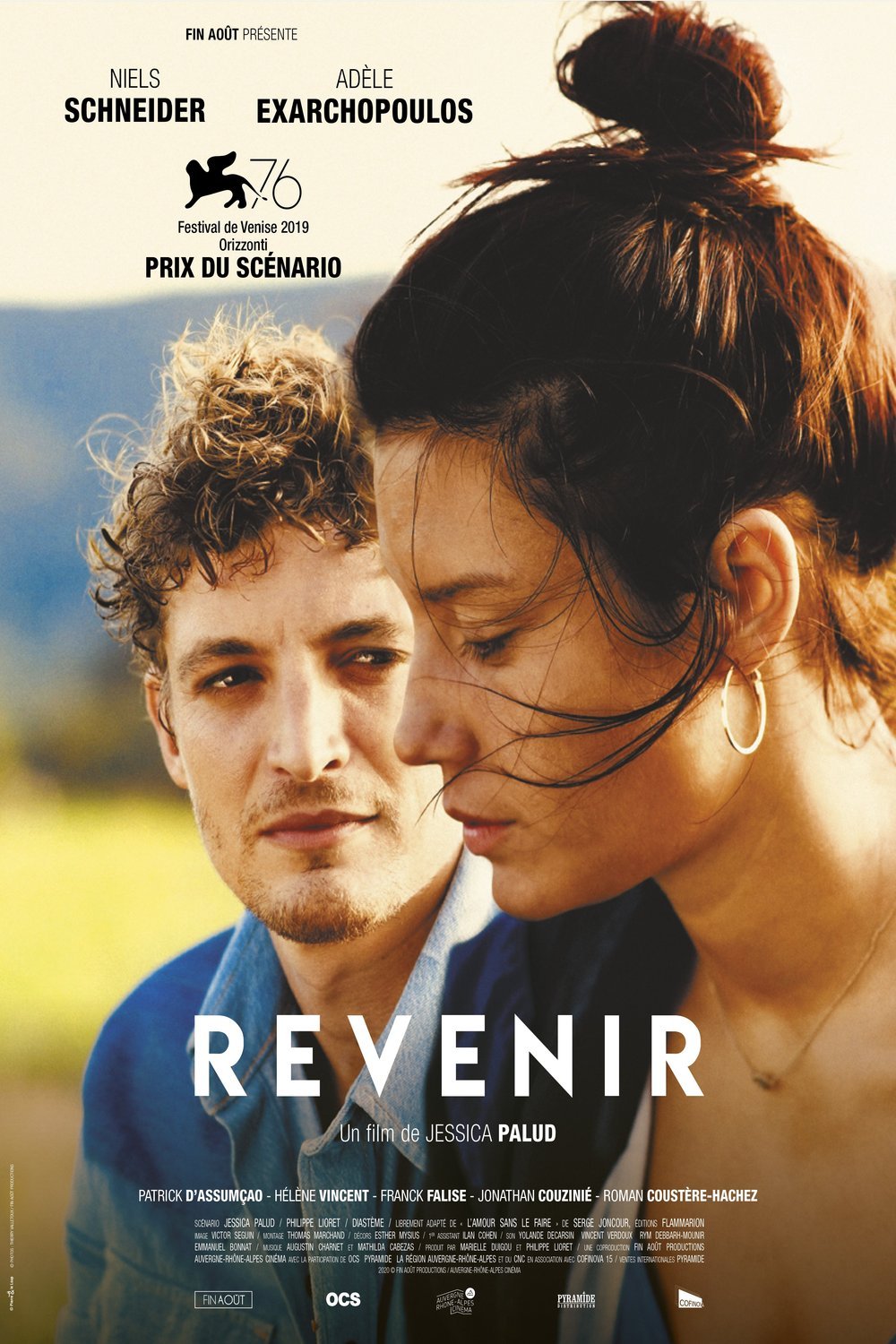 L'affiche du film Revenir