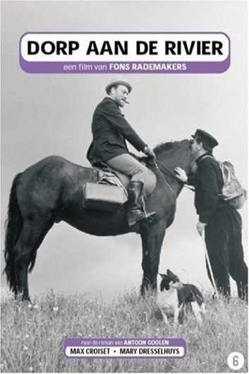 L'affiche du film Village by the River