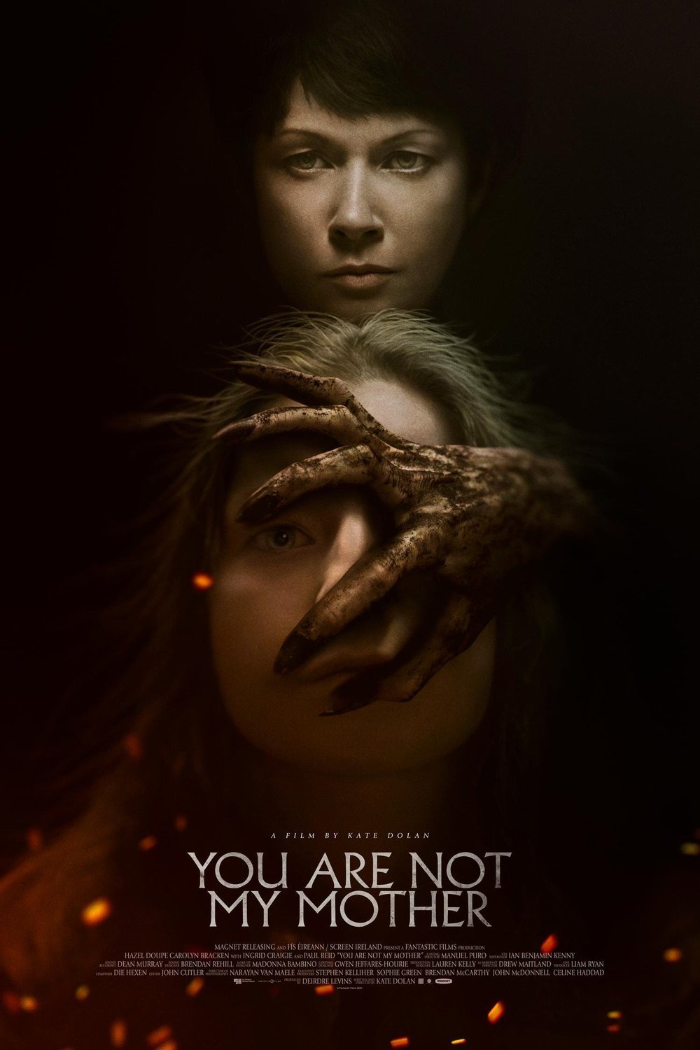 L'affiche du film You Are Not My Mother