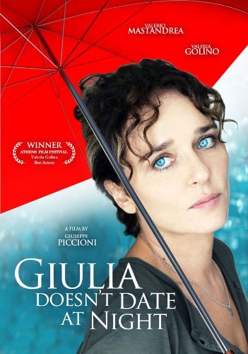 L'affiche du film Giulia Doesn't Date at Night
