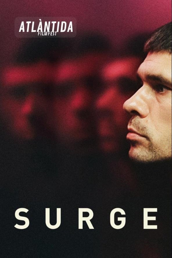 L'affiche du film Surge [2021]