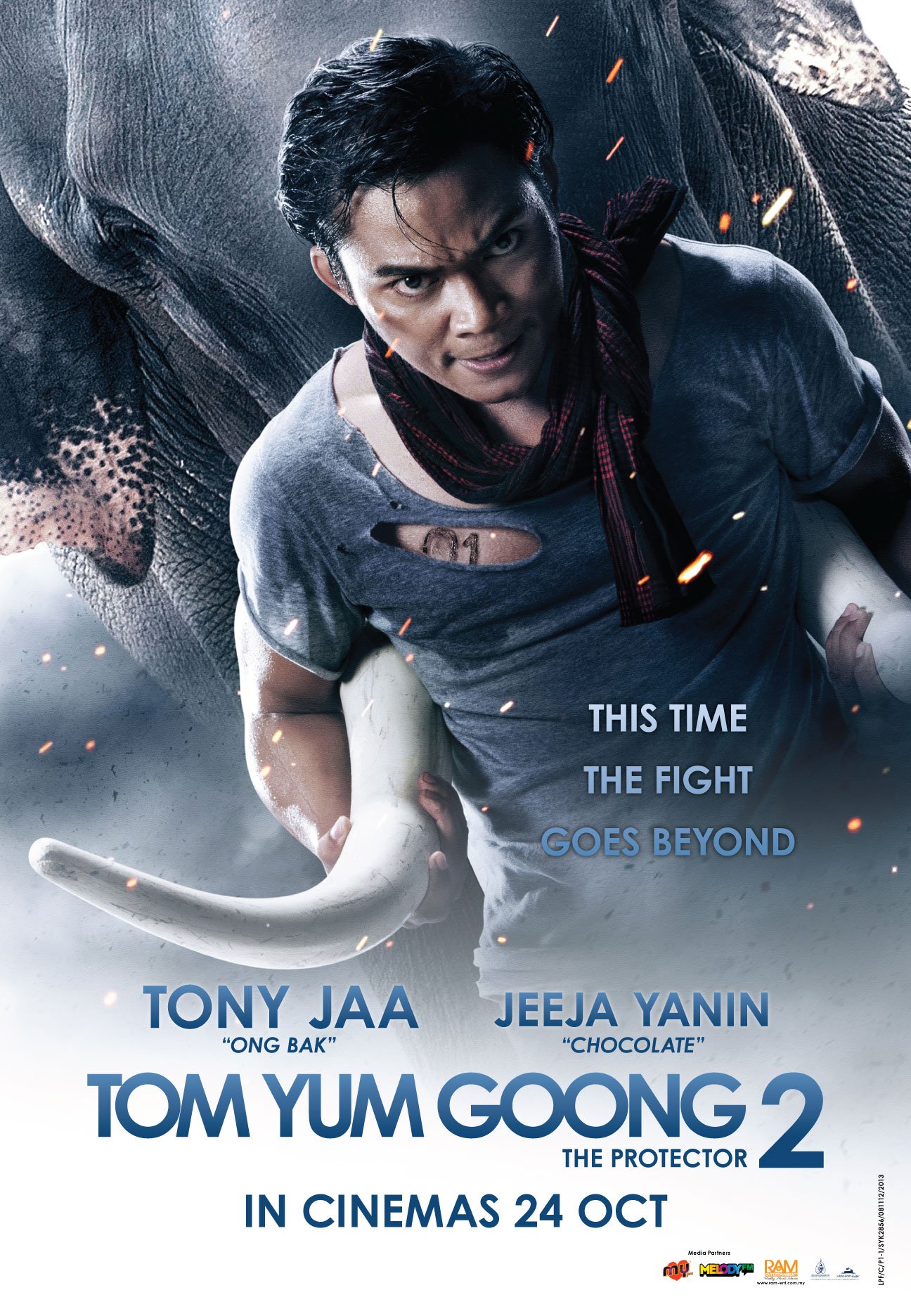 L'affiche originale du film Tom yum goong 2 en Thaïlandais
