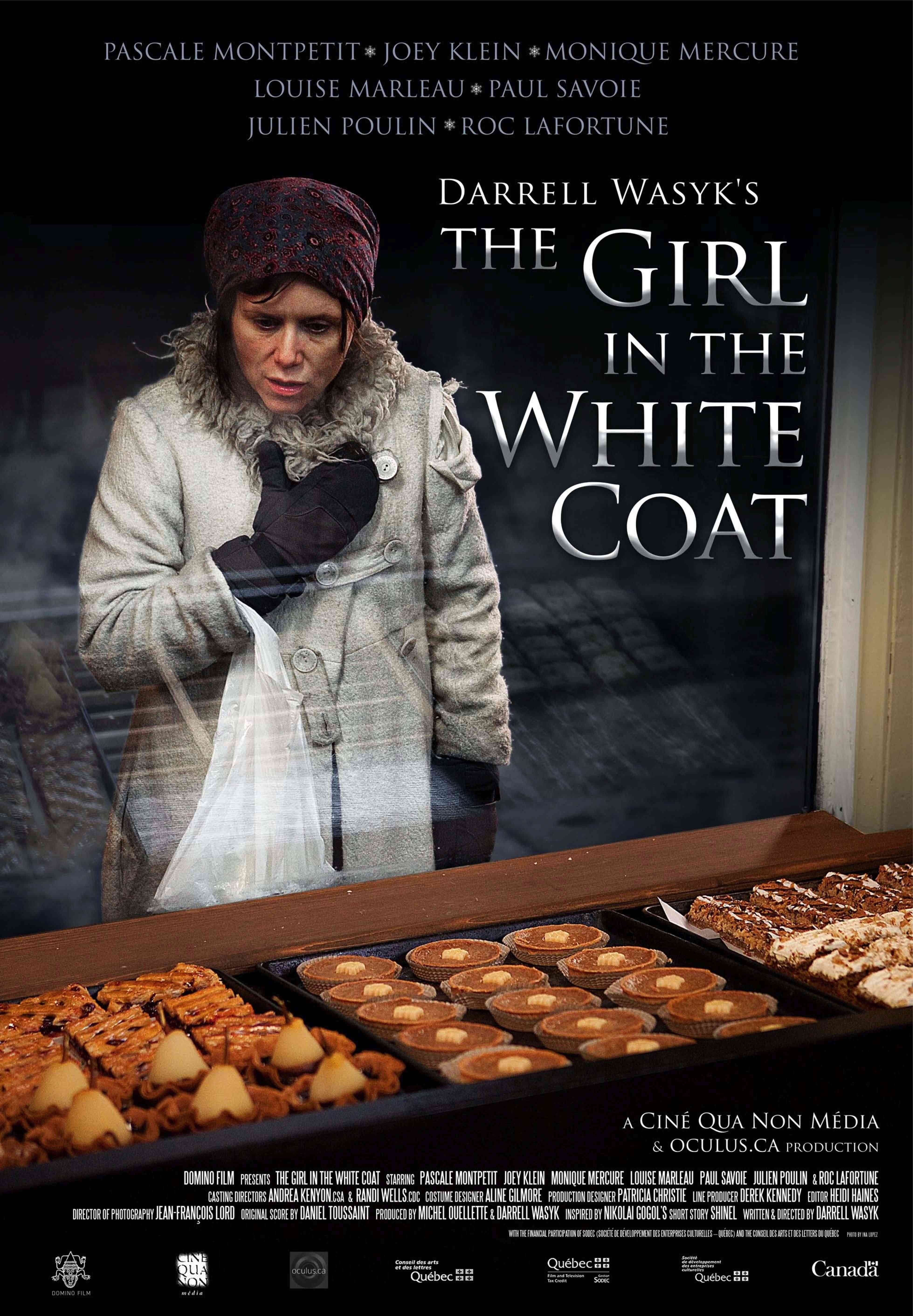 L'affiche du film La Fille au manteau blanc