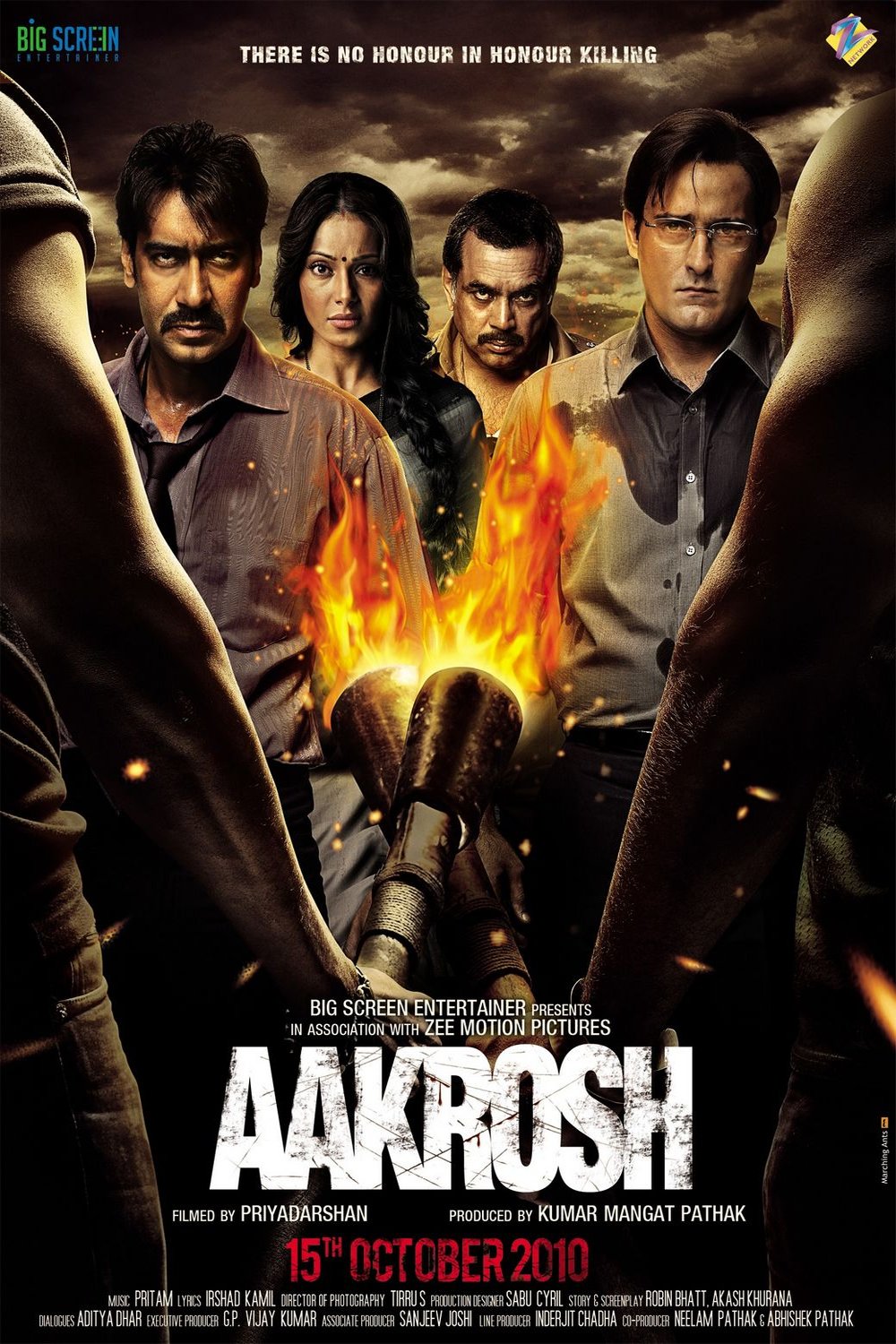 L'affiche du film Aakrosh