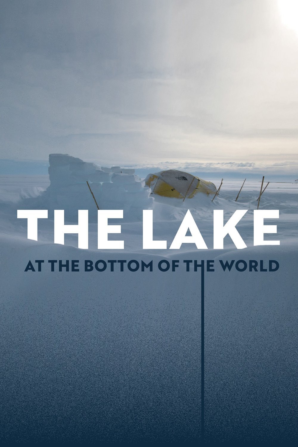 L'affiche du film The Lake at the Bottom of the World [2022]