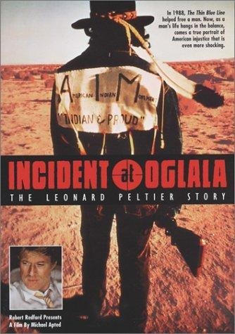 L'affiche du film Incident at Oglala