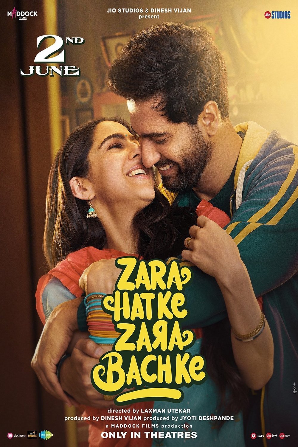 Poster of the movie Zara Hatke Zara Bachke [2023]
